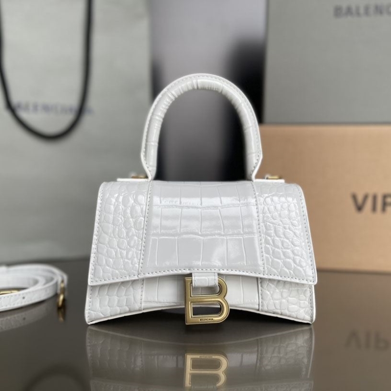 Ba*len*cia*ga hourglass bags